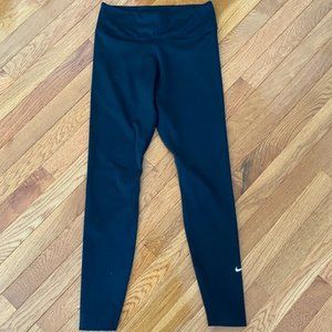 Nike One Luxe - Women's Mid-Rise 7/8 Leggings